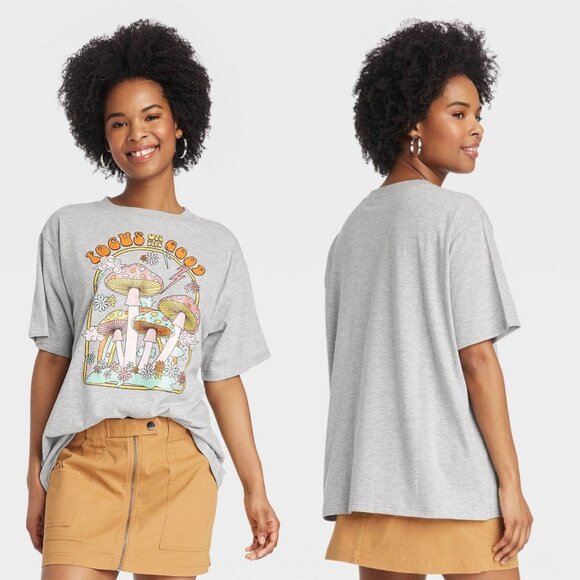 Medium - Womens Focus on the Good Oversized Short Sleeve T-Shirt - Gray - Picture 1 of 6